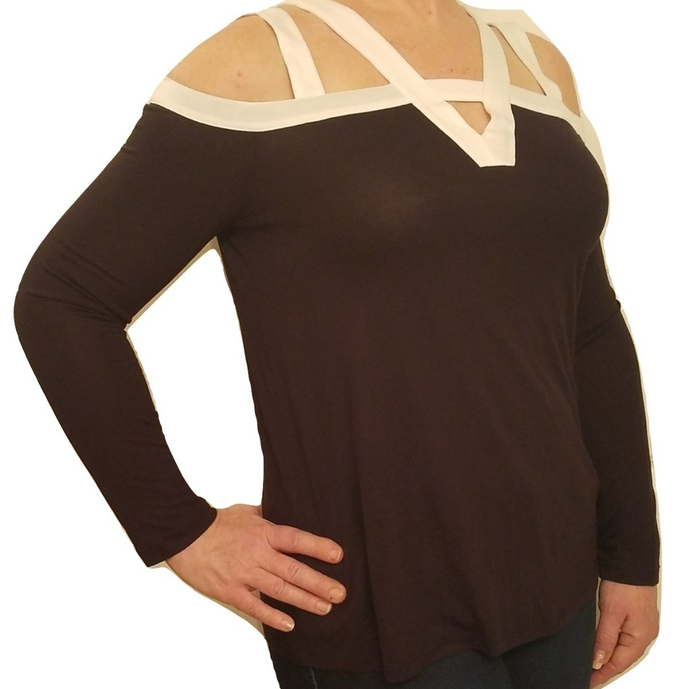 INC (International Concepts) Medium Modern Mix Top